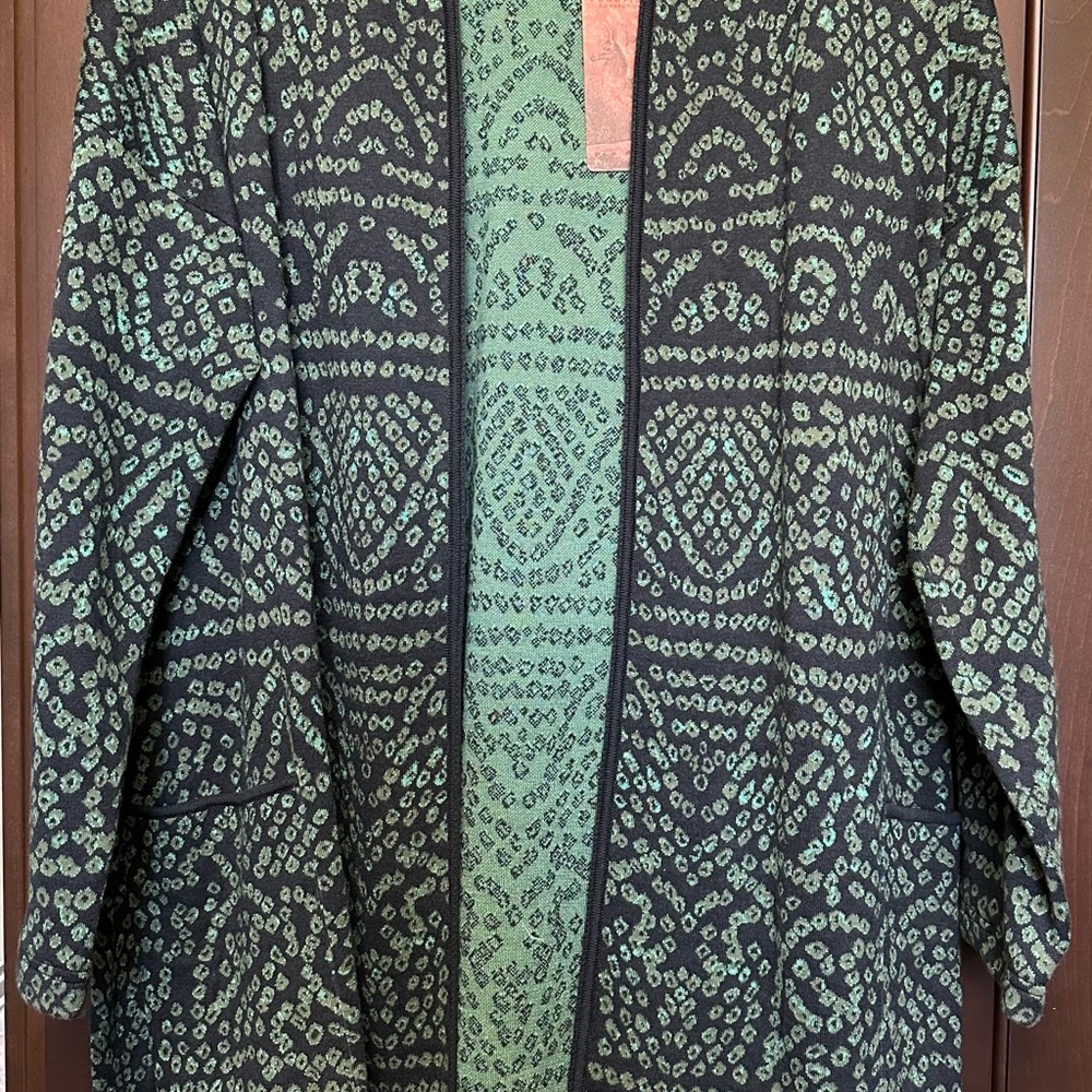 Peruvian Connection Navy & Olive Cardigan